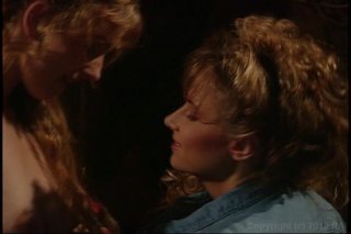 Strokin&#39; To The Oldies: Juli Ashton - Scène18 - 1