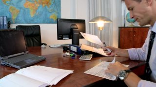 Office Secrets - Scena1 - 1