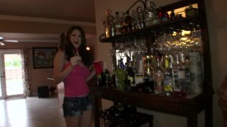 Cheating Girlfriends Like It Big! #3 - Escena5 - 1