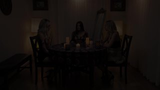 Lesbian Ghost Stories 6 - Scena3 - 6
