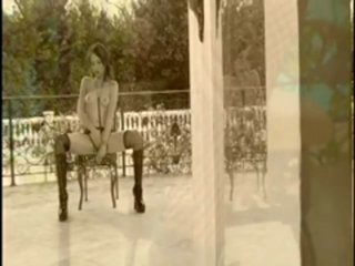 Private Moments - Cena2 - 3