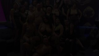 Magma Swingt Mit Porno Klaus Im Club Swingertreff Erdbeerkuss - Escena3 - 1