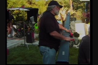 On Location With Simon Wolf - Scena10 - 3