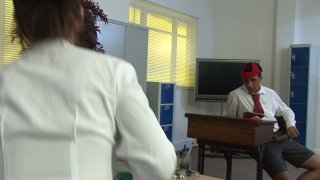 School Birds Vol. 2 - Escena3 - 6