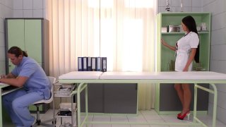 Medical Scenes Gone Wild - Escena9 - 1