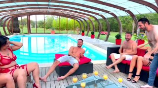 Women hosts - Cena1 - 1