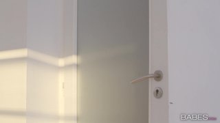 Backdoor Beauties - Escena3 - 1