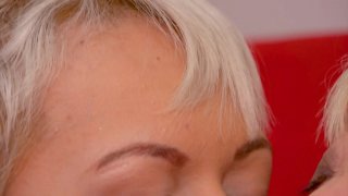 New Kittens Old Pussy 2 - Scena2 - 1