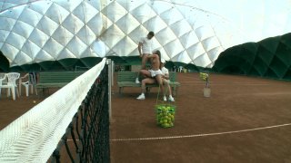 Anissa, la joueuse de tennis - Szene3 - 5