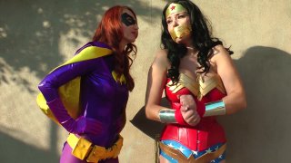 Wonder Woman vs Poison Ivy - Escena3 - 3