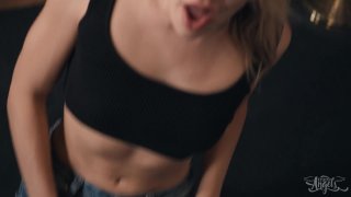 Trans Girls Luv Pussy - Escena1 - 2