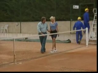 Schwanz Groupies - Escena4 - 1