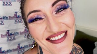 Booty, Booty, &amp; More Booty Real Life Collaborations: Twerking Elle &amp; Brianna Moon - Szene1 - 1