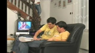 Bi-Guys And The Girls Who Love Them Vol. 4 - Scène2 - 1