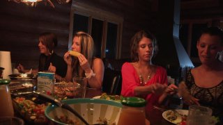 Les Soeurs Lane au Canada (French) - Escena4 - 1