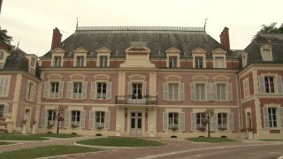 French Au Pair, A - Scena2 - 1