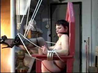 Scarlett &amp; Lita Struggle in Bondage - Szene6 - 1