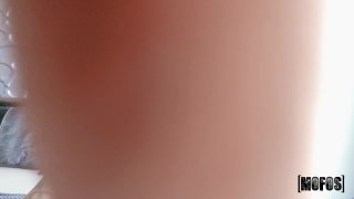 Stretching My Girlfriends Pussy 38 - Scène1 - 1
