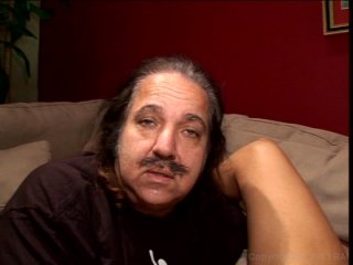 Seymore Butts&#39; How To Eat Pussy Like A Champ! - Scena3 - 6