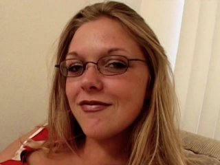 Gorgeous Girls In Glasses - 6 Hours - Cena8 - 1