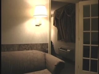Honeymoons Caught On Tape - Escena4 - 1