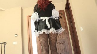 My Maid Is A Milf - Escena4 - 1