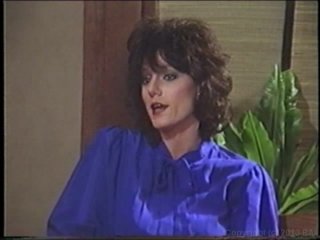 Kay Parker&#39;s Lesbian MILF Party - Scena15 - 2