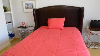 Titillating Petites Need To Fuck - Escena1 - 1