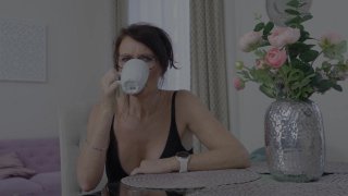 Years Between Us 11, The: Older/Younger Lesbian Affairs - Scena2 - 1