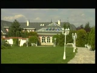 Austine Powders - International Horny Spy - Scena1 - 1