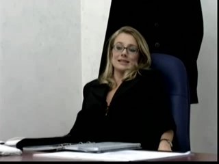 Manager Di Giorno Mignotte Di Notte - Escena2 - 1