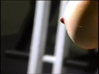 Two Busty Barbies in Wet and Wild - Scena4 - 1