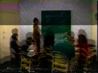 Stasha&#39;s Adult School - Scène1 - 1