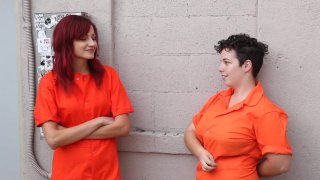 Lily Cade&#39;s Lesbian Lock-Up - Cena1 - 1