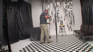 Leaking Tranny Fluid 5 - Scena3 - 1