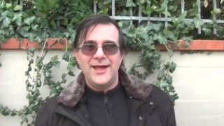 Kattura - Turiste In Citta - Escena2 - 1