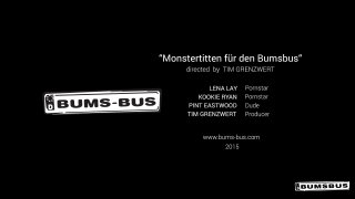 Sluts on a Bus - Escena4 - 1