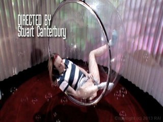 Hustler&#39;s Lesbian Fantasies - Scena1 - 1