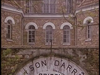 Special Prison For Women (French) - Scène5 - 1