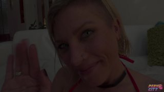 Perverted MILFs Next Door 3 - Scena3 - 1