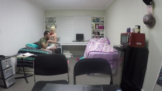 Frisky Freshmen - Cena2 - 2