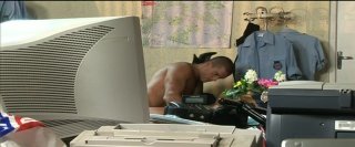Yasmine Behind Bars - Escena8 - 4