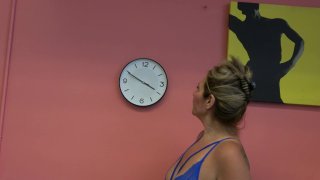 Jasmine Sucks &amp; Jerks Volume 1 - Escena4 - 5