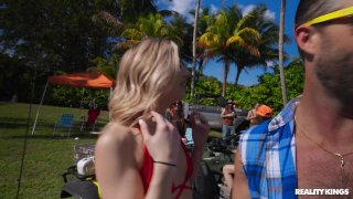 Petite Pussy 5 - Scena3 - 2