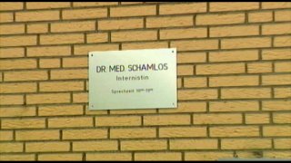 Frau Doktor - Scene1 - 1