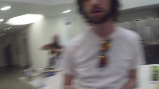 Selfies 2.0 - Scene5 - 1