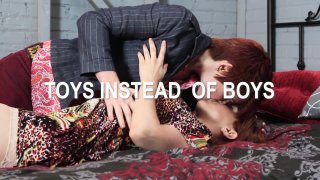 Toys Instead of Boys - Szene1 - 1