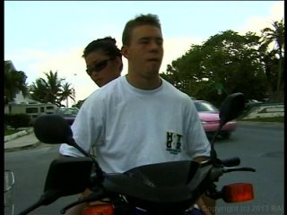 Shane&#39;s World 19: Tropical Paradise - Cena1 - 3