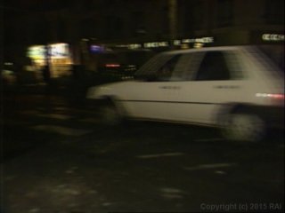 Young and Rich Sluts (Du boudoir au trottoir) - Escena3 - 2