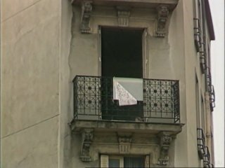 Young and Rich Sluts (Du boudoir au trottoir) - Escena5 - 1